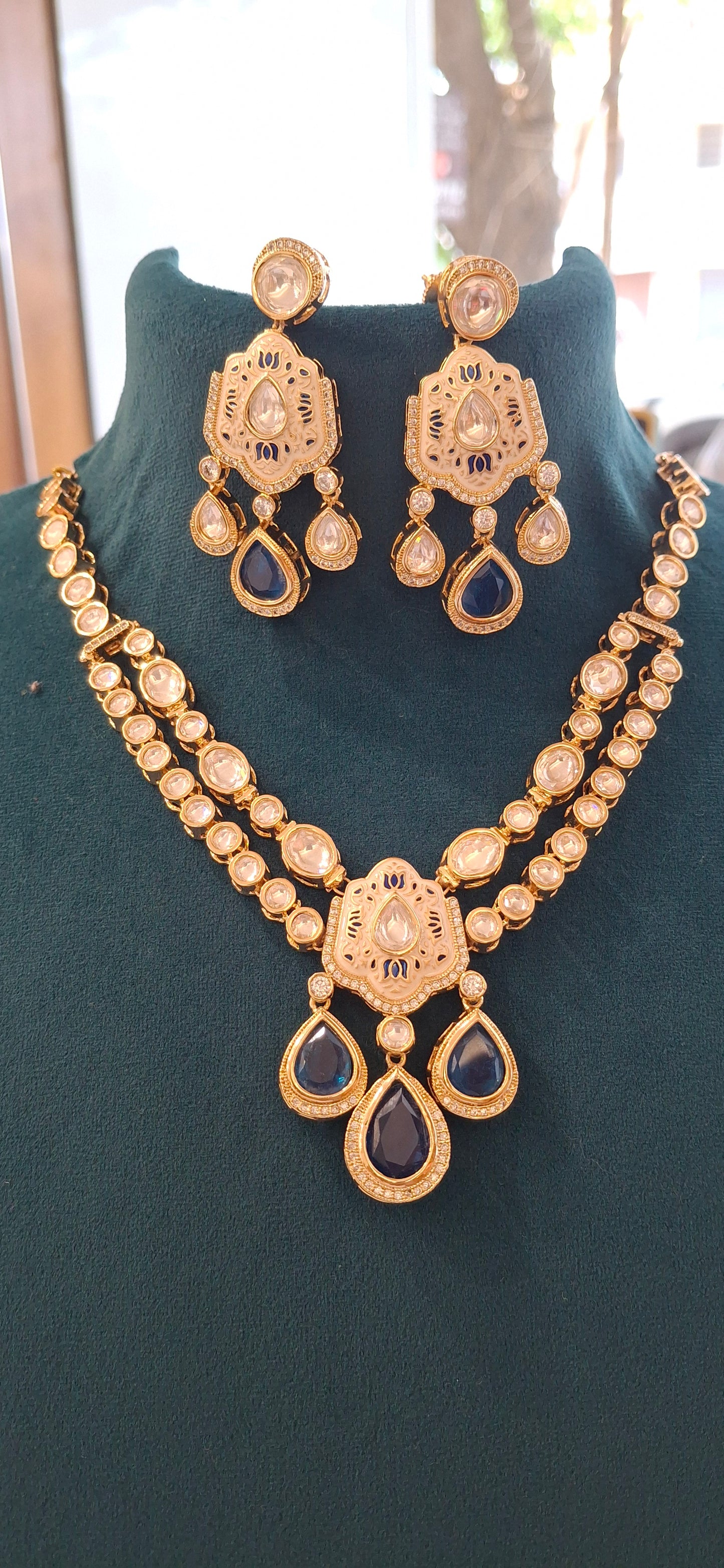 Ambika three piece set