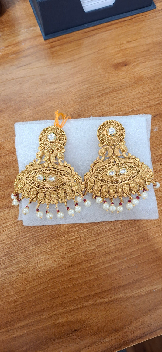 Kaira Earrings